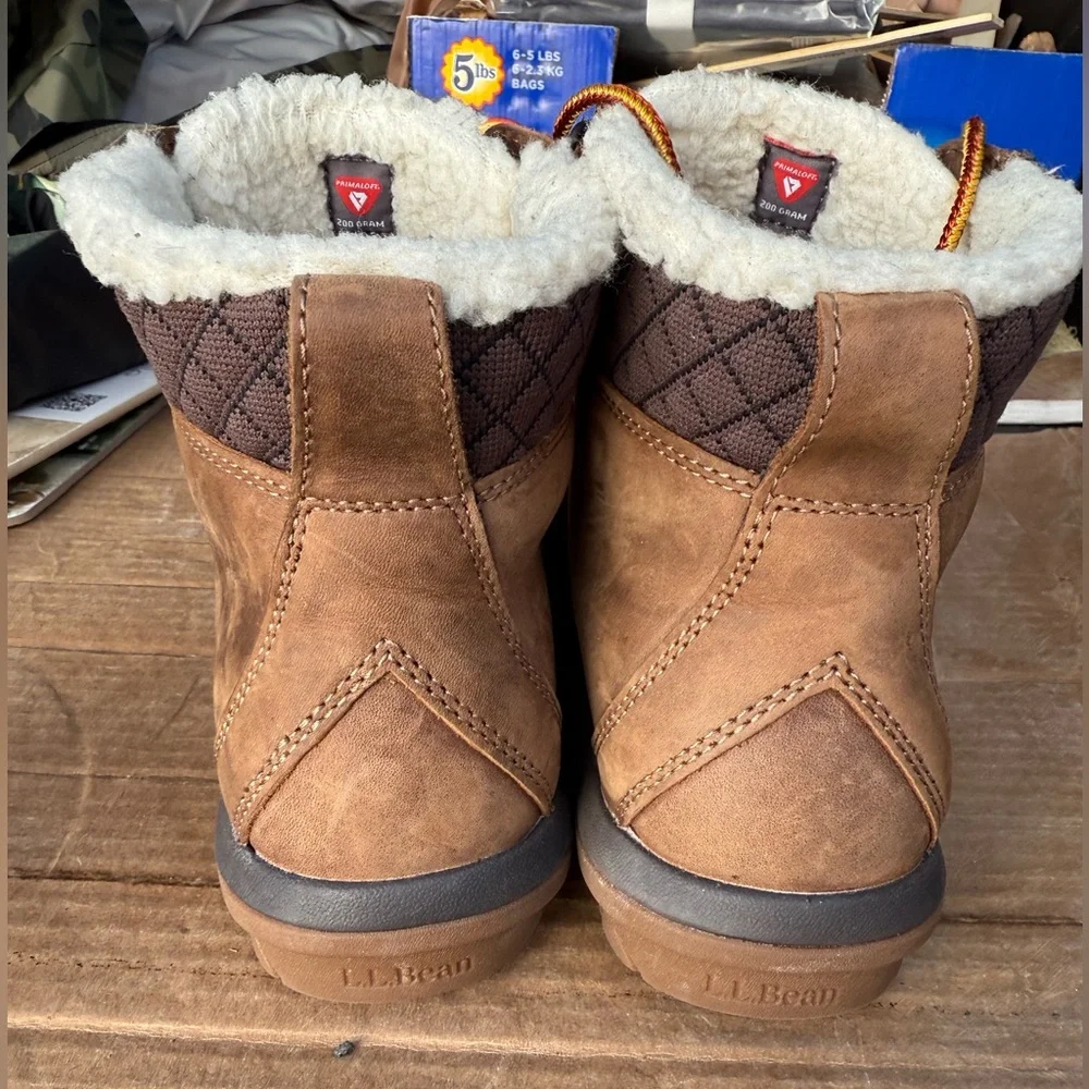 L.L. Bean Duck Boots Sherpa Lined - Picture 3 of 6